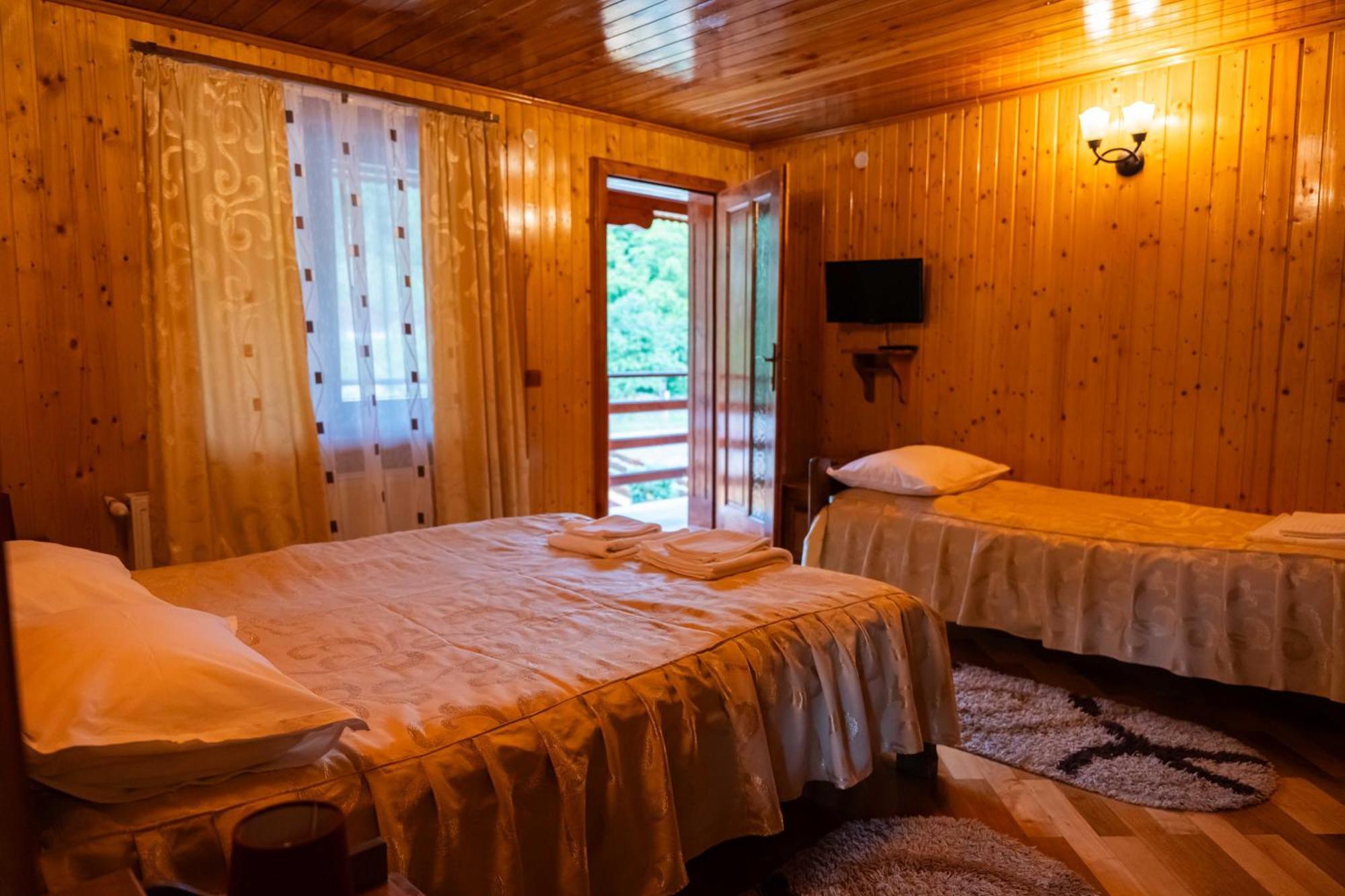 Cabana Sargetia Costeşti Exterior foto